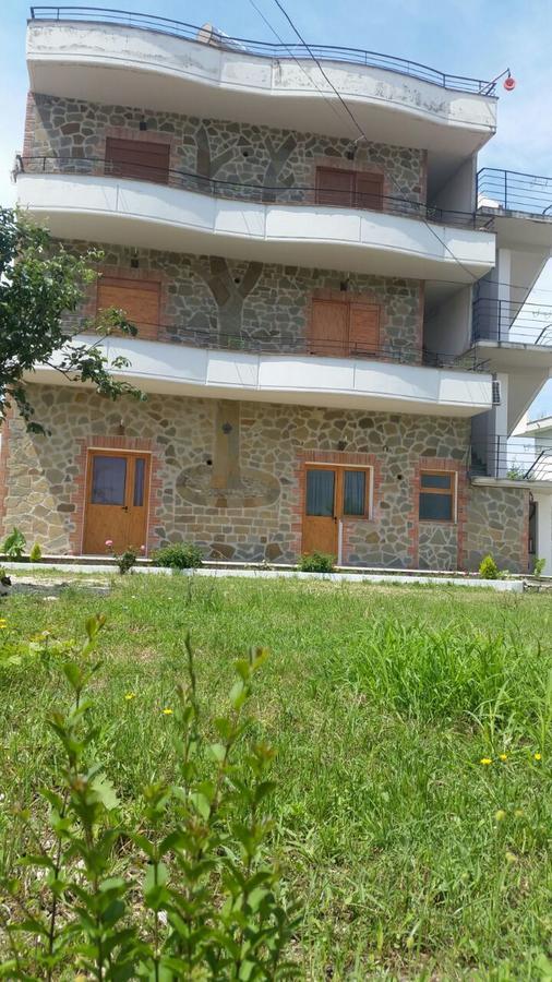 أوريكوم Velaj Apartments المظهر الخارجي الصورة